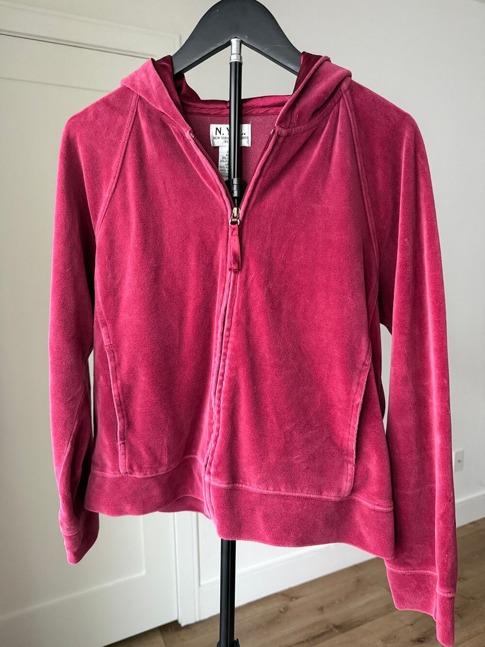Y2K N.Y.L. New York Laundry Pink Velour Zip Up Hoodie Petite